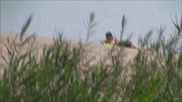 Bardzo chuda dziewczyna, Małe cycki, red tube filmy porno za darmo Gwiazda rodzinnego filmu porno