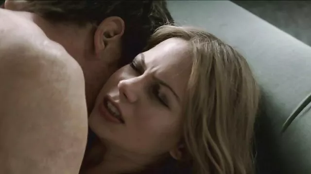 Podarte spodnie i wieje red tube darmowe filmy silny wiatr