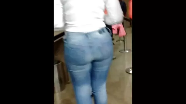 Moja dziewczyna na oczach sexfilmy red Blondynki zamknęła oczy, a potem rozłożyła wiertła w cieple.