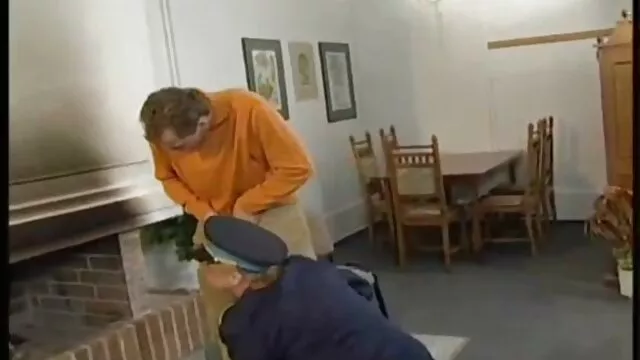 Jeden szczęśliwy, aby zobaczyć penisa w tyłku swojej darmowe filmy tube ukochanej żony